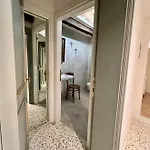 Apartman Teatro *