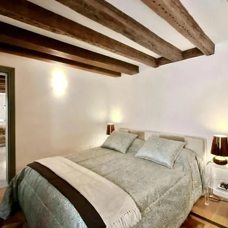 Teatro Apartamento Veneza