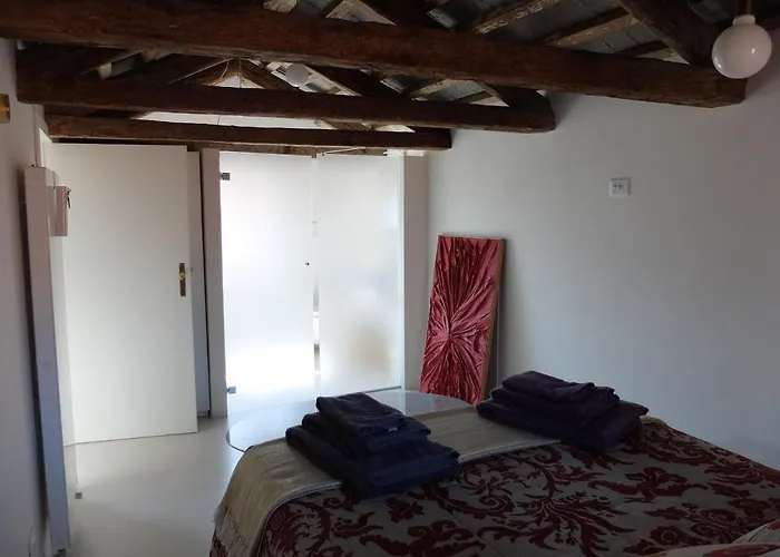 Apartman Teatro *